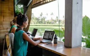 Работа в Бали